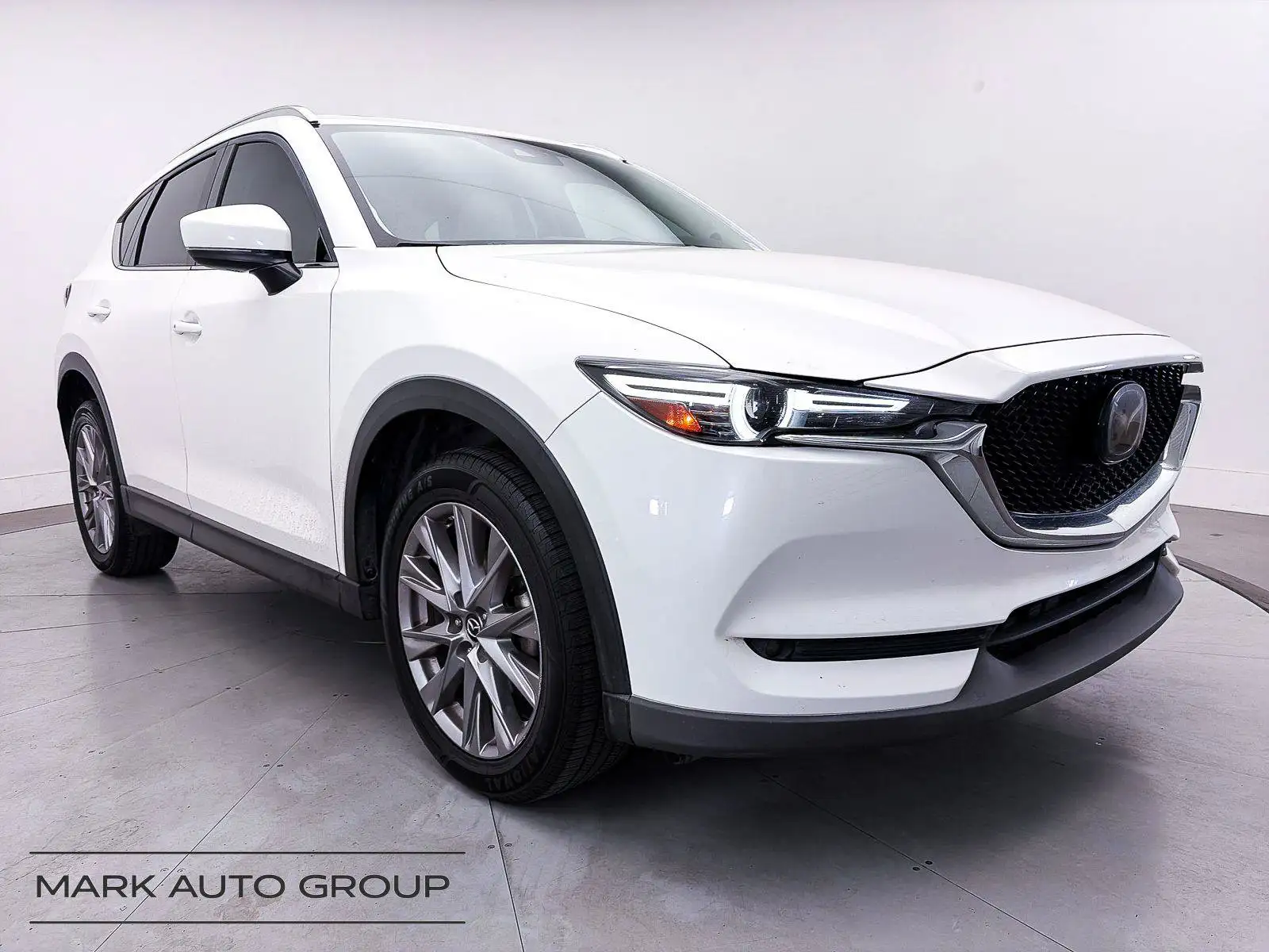 2019 Mazda CX-5 Grand Touring Auto's photo