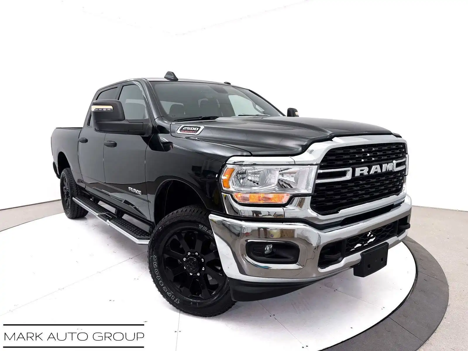 2024 RAM 2500 Big Horn 4WD Crew Cab SWB's photo