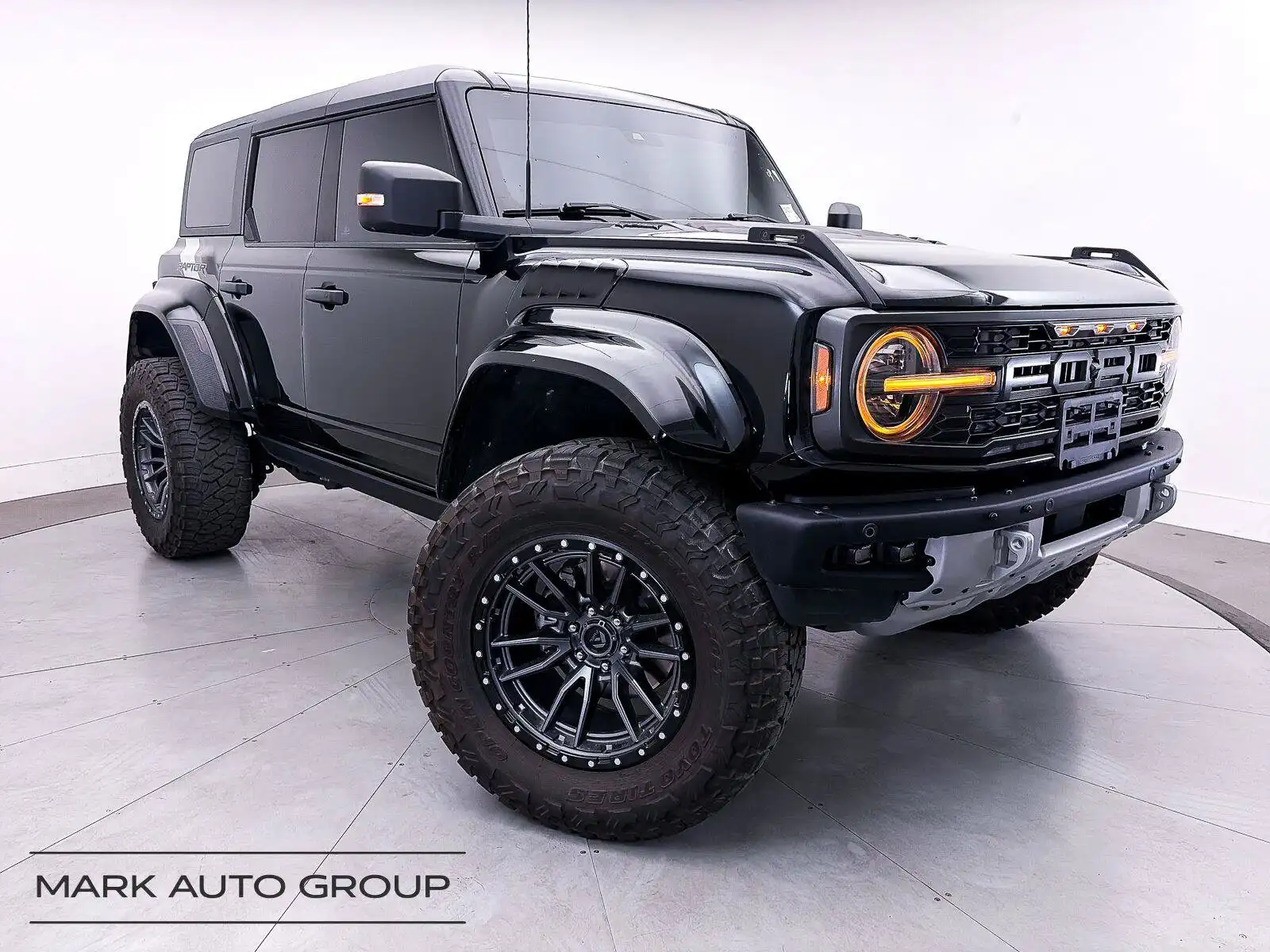 2024 Ford Bronco Raptor 4WD's photo
