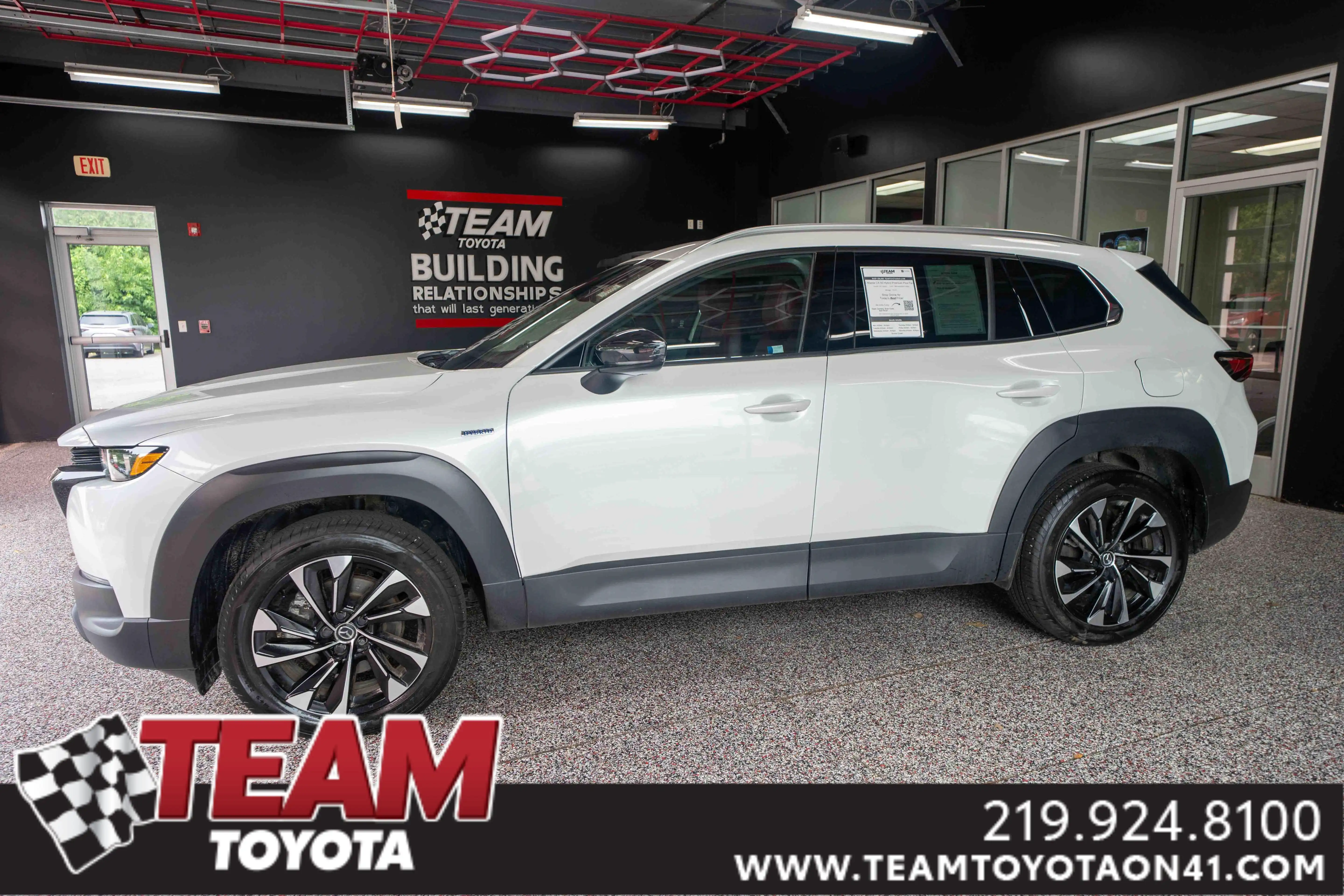 2025 Mazda CX-50 2.5 Hybrid Premium Plus's photo