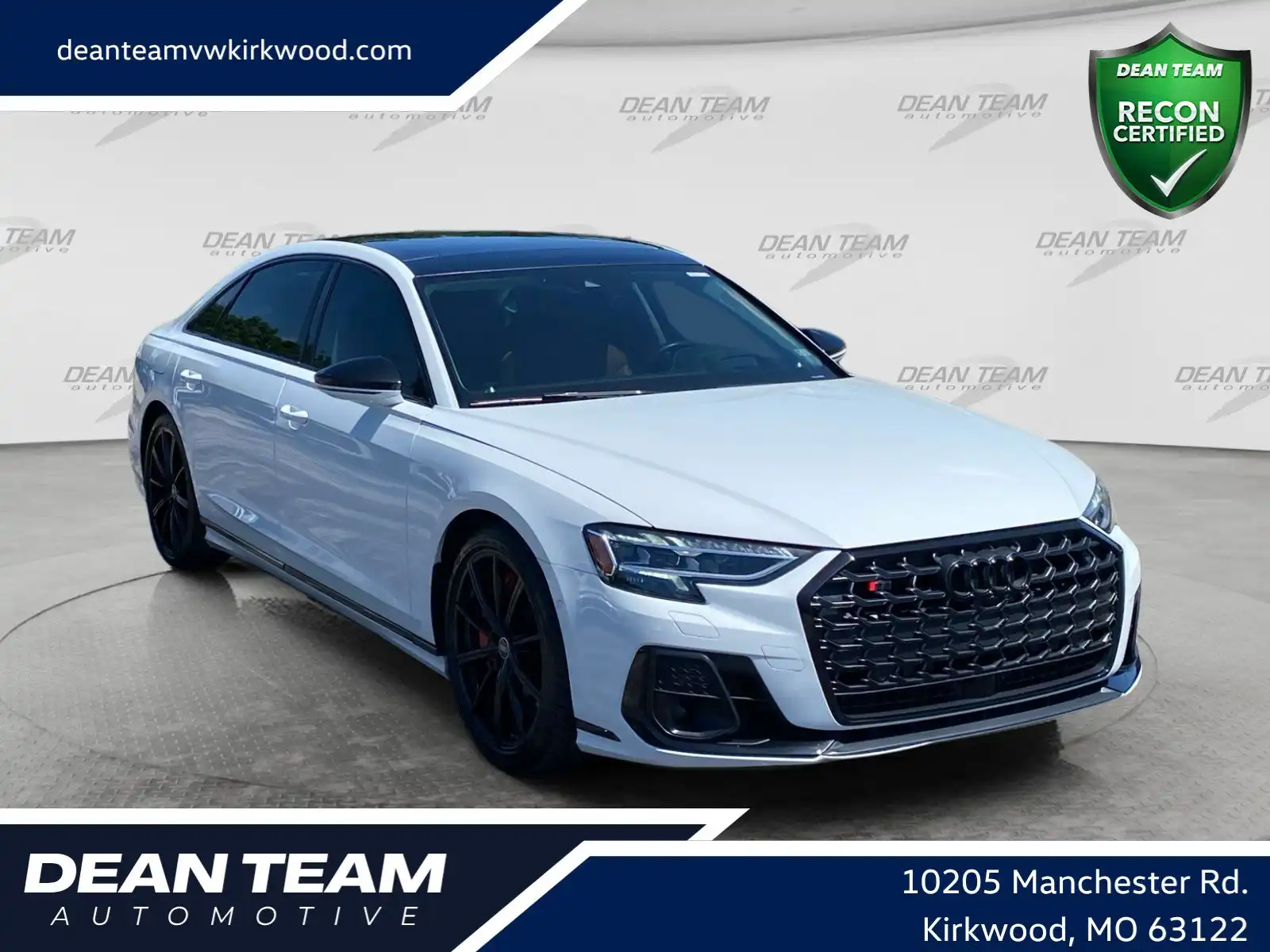 2023 Audi S8 4.0T quattro Tiptronic's photo