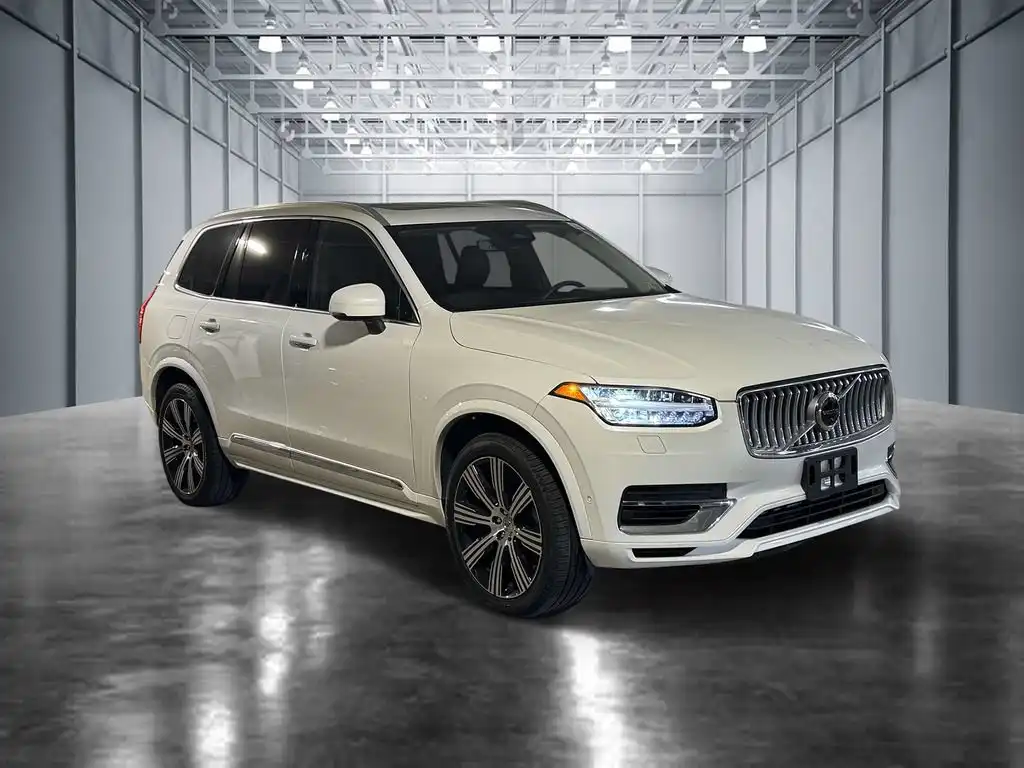 2024 Volvo XC90 T8 Recharge Plus Bright Theme 7-Seat 4WD's photo