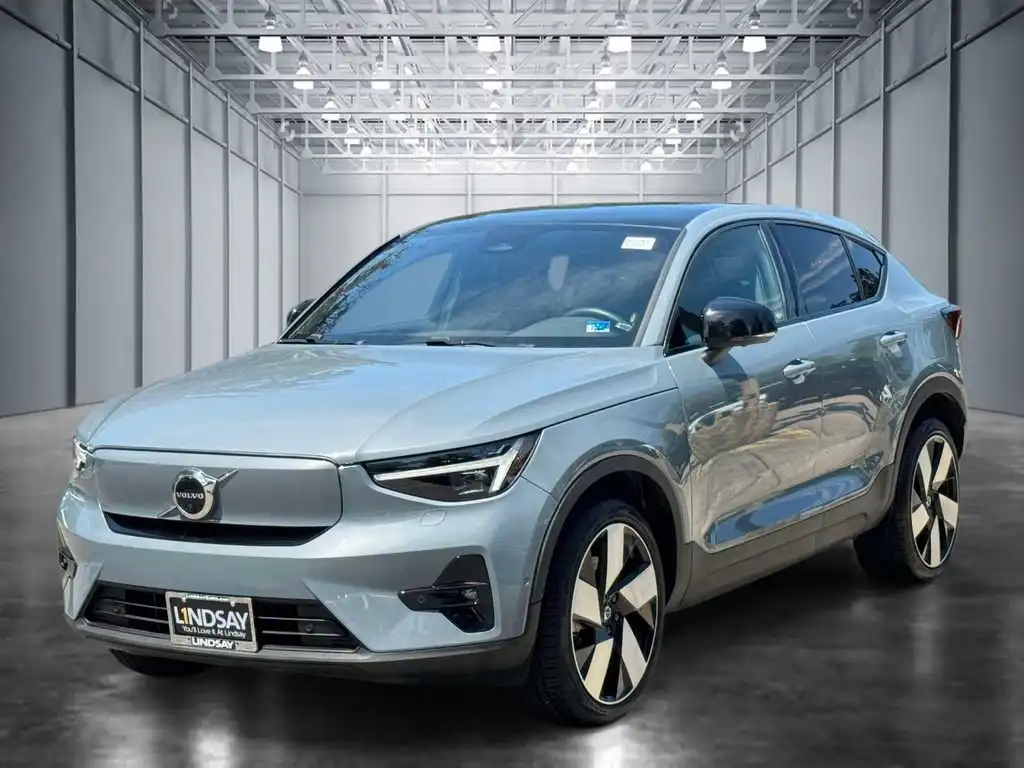 2023 Volvo C40 P8 Recharge Ultimate AWD's photo