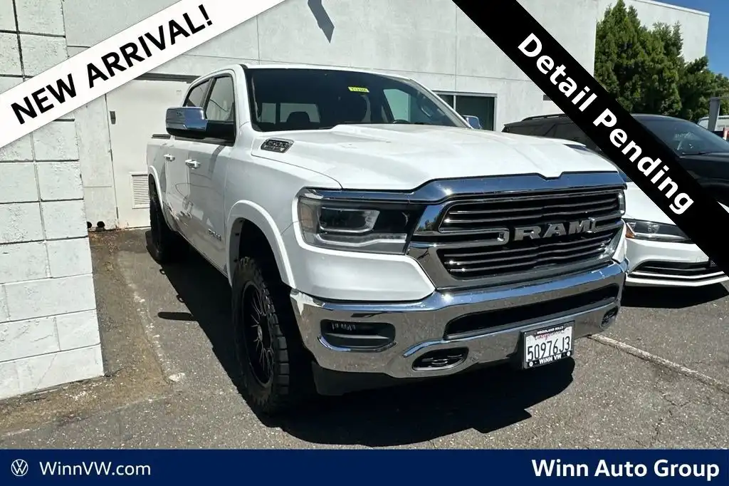 2020 RAM 1500 Laramie 4x4 Crew Cab 5'7's photo