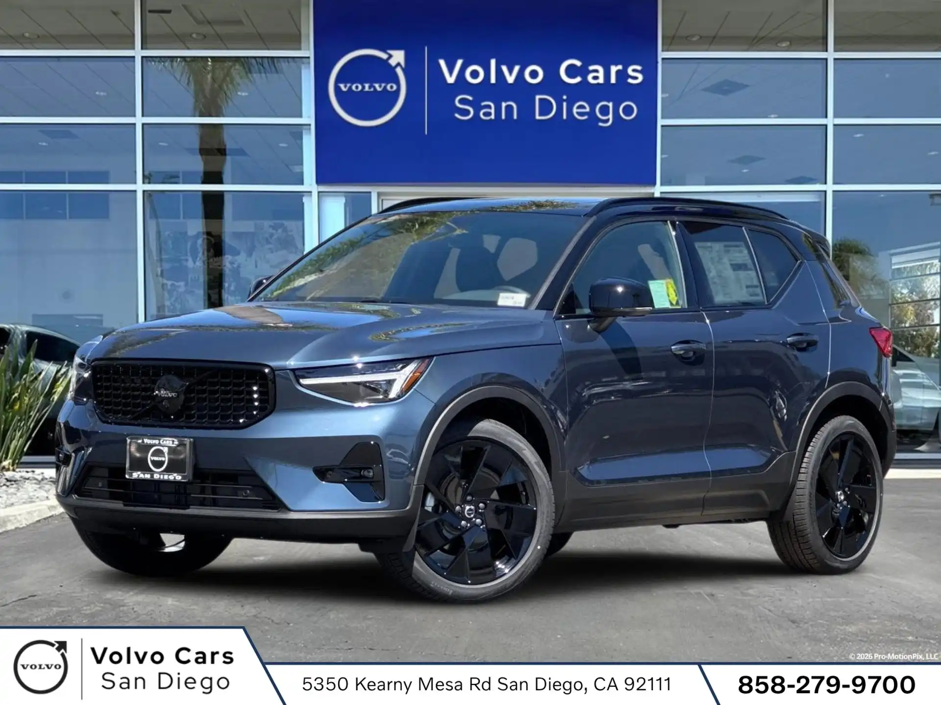 2026 Volvo XC40 B5 Ultra Ultra Black Edition AWD's photo