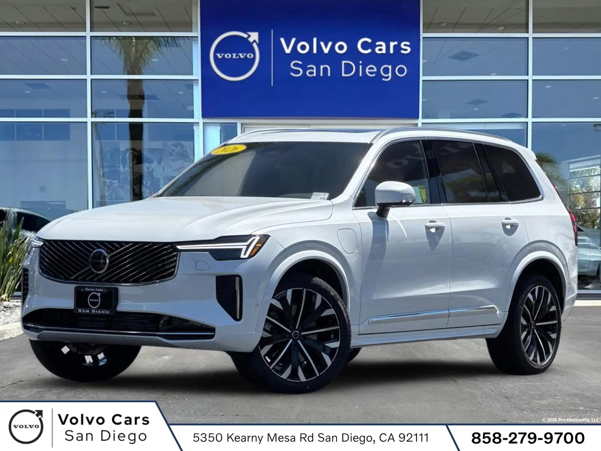 2026 Volvo XC90 T8 Recharge Plus Bright 6-Seater 4WD's photo