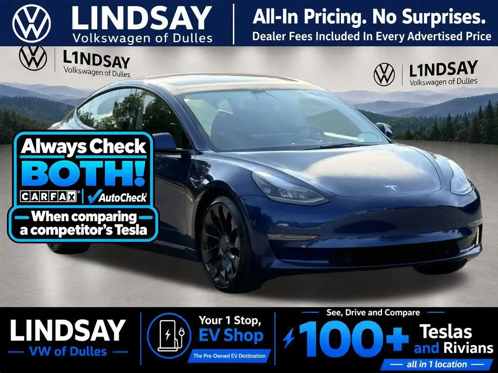 2023 Tesla Model 3 Performance's photo