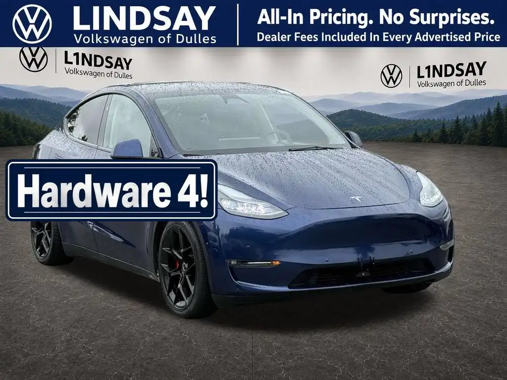2023 Tesla Model Y Performance Dual Motor All-Wheel Drive's photo