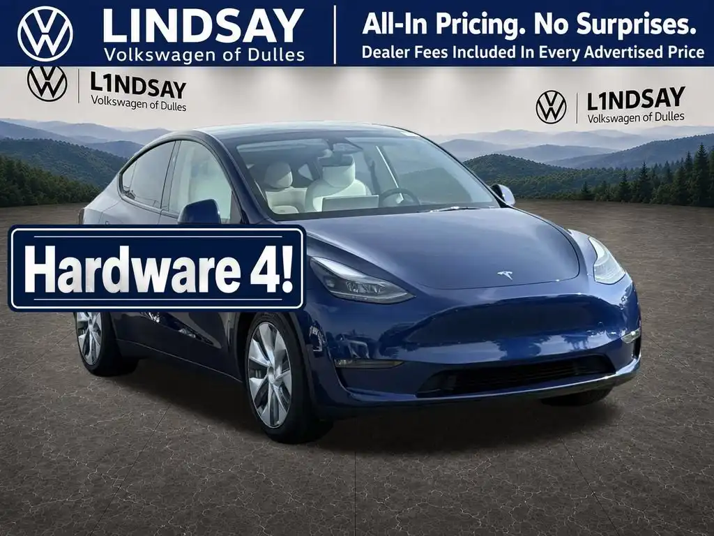2023 Tesla Model Y Long Range Dual Motor All-Wheel Drive's photo