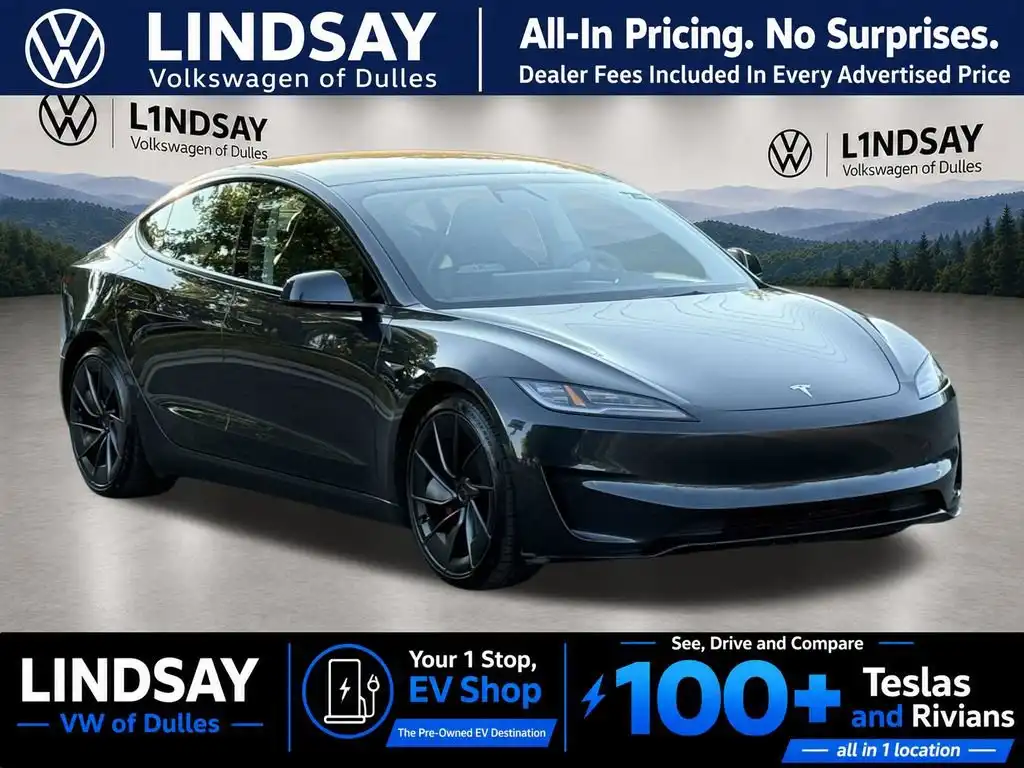 2024 Tesla Model 3 Performance's photo