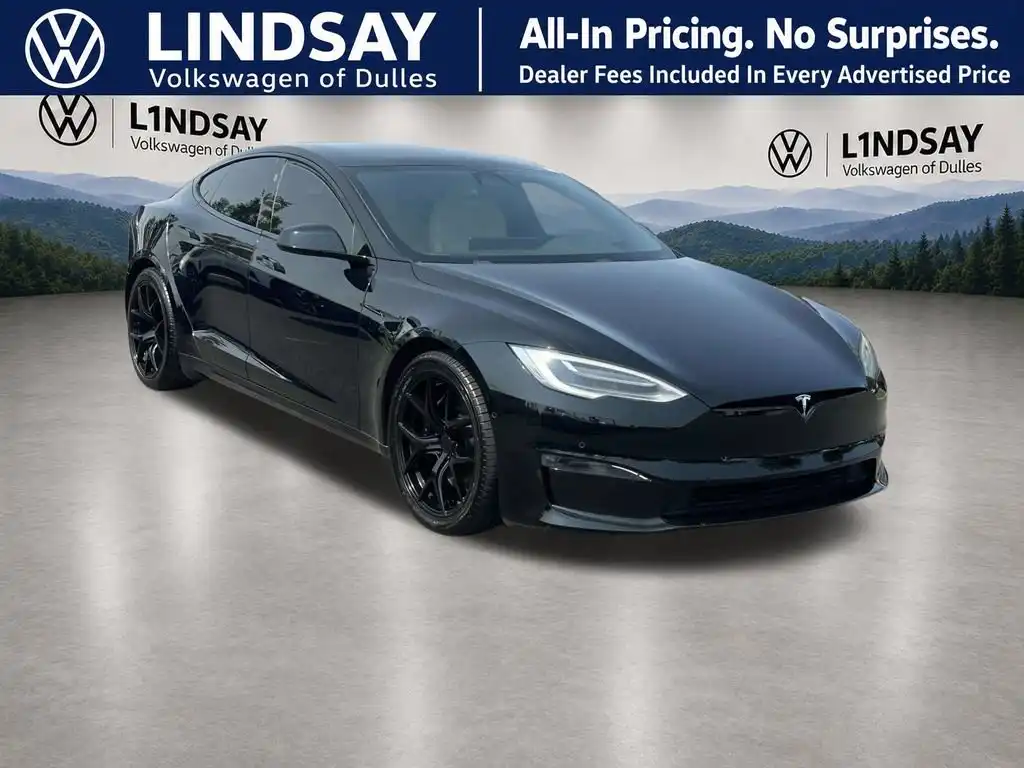 2021 Tesla Model S Plaid's photo