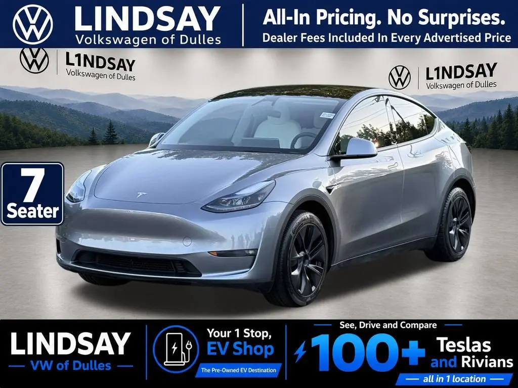 2024 Tesla Model Y Long Range Dual Motor AWD photo 4