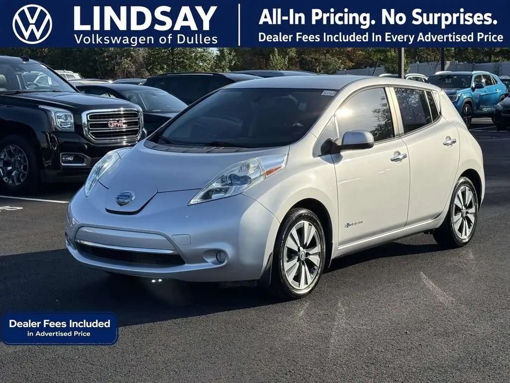 2017 Nissan Leaf SL photo 4