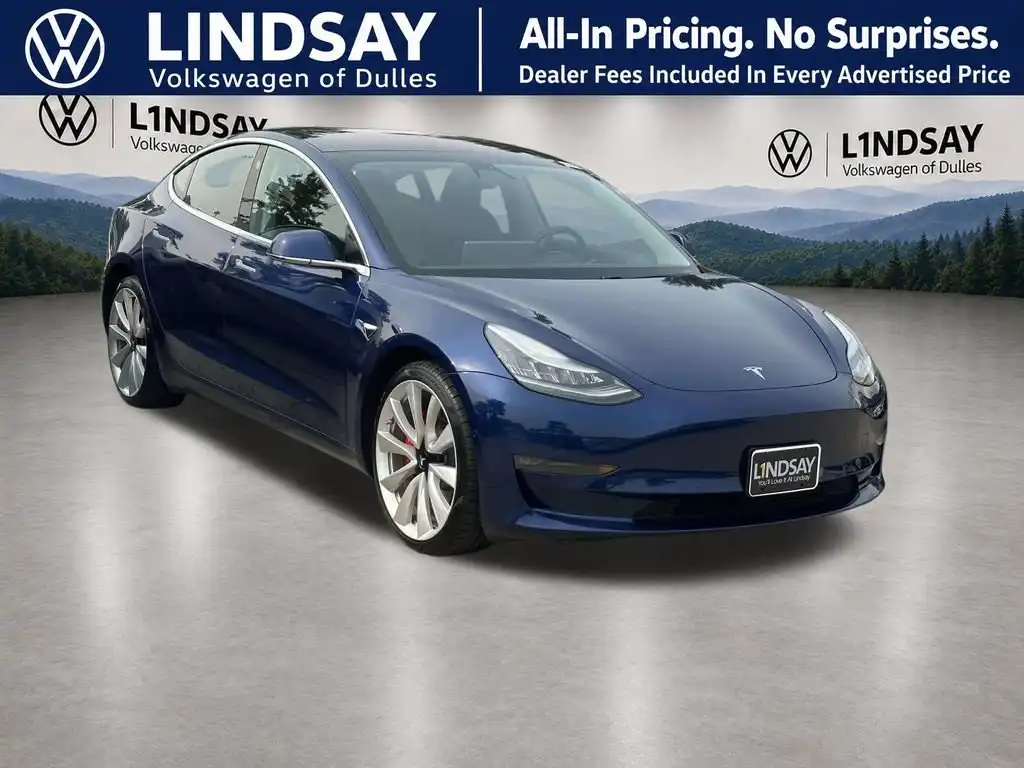 2018 Tesla Model 3 Long Range Dual Motor All-Wheel Drive's photo