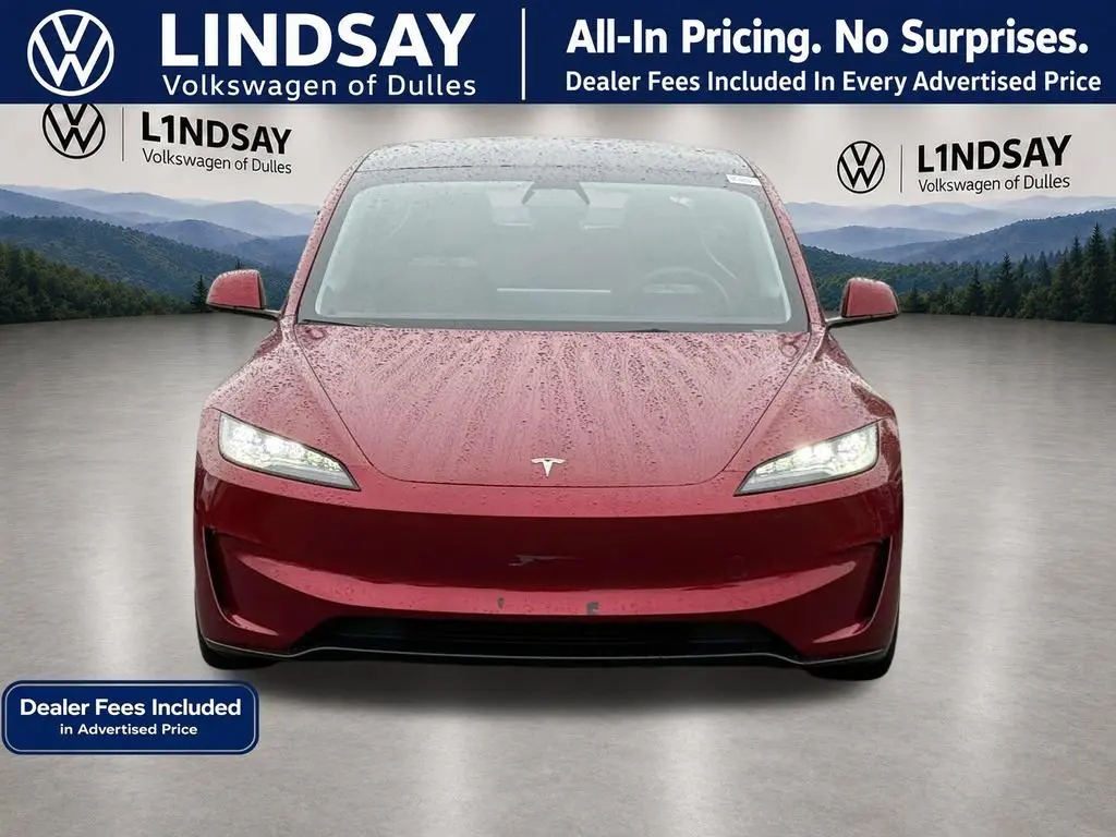 2024 Tesla Model 3 Performance photo 3