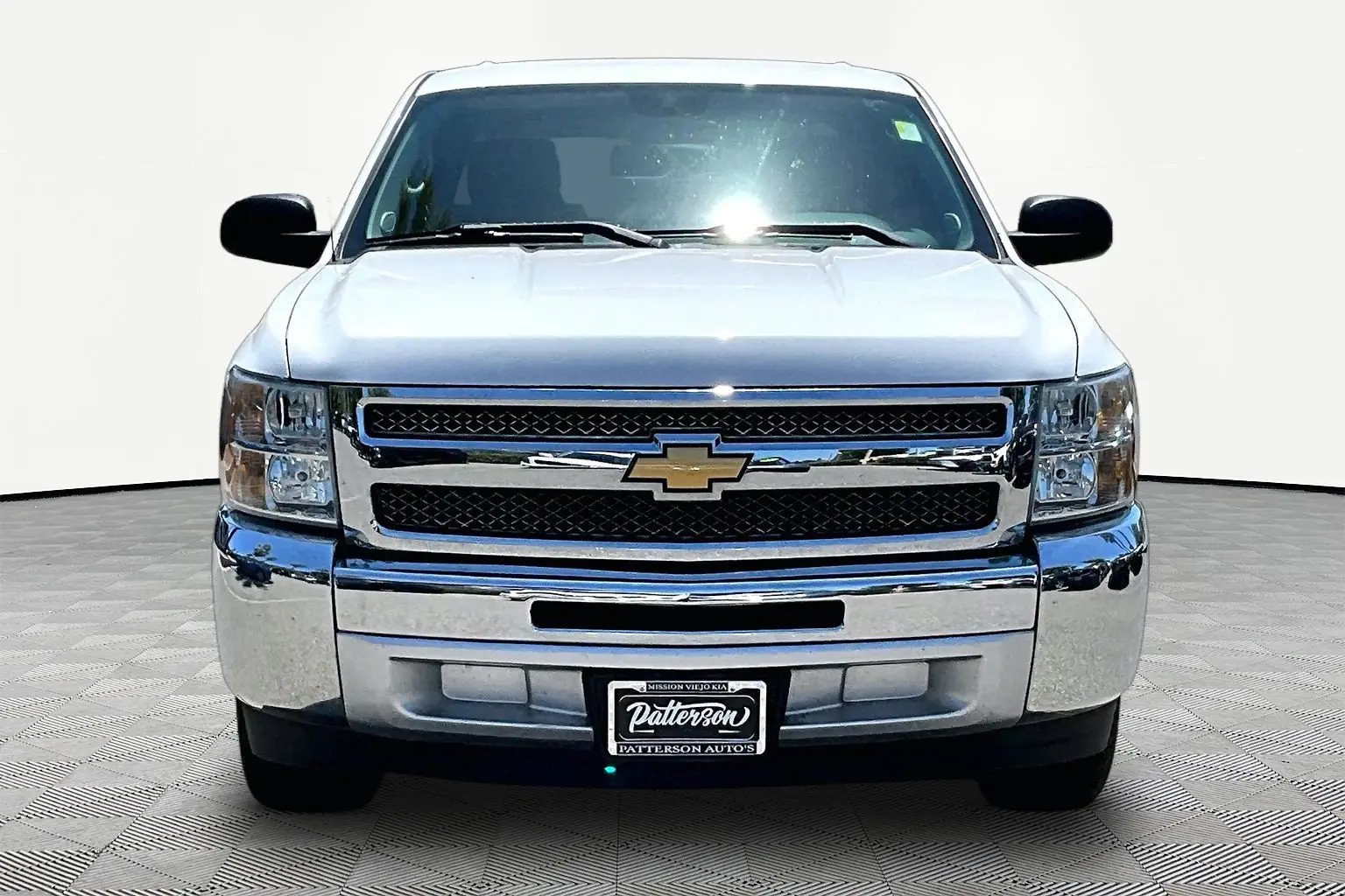 2012 Chevrolet Silverado 1500 LT Crew Cab photo 3