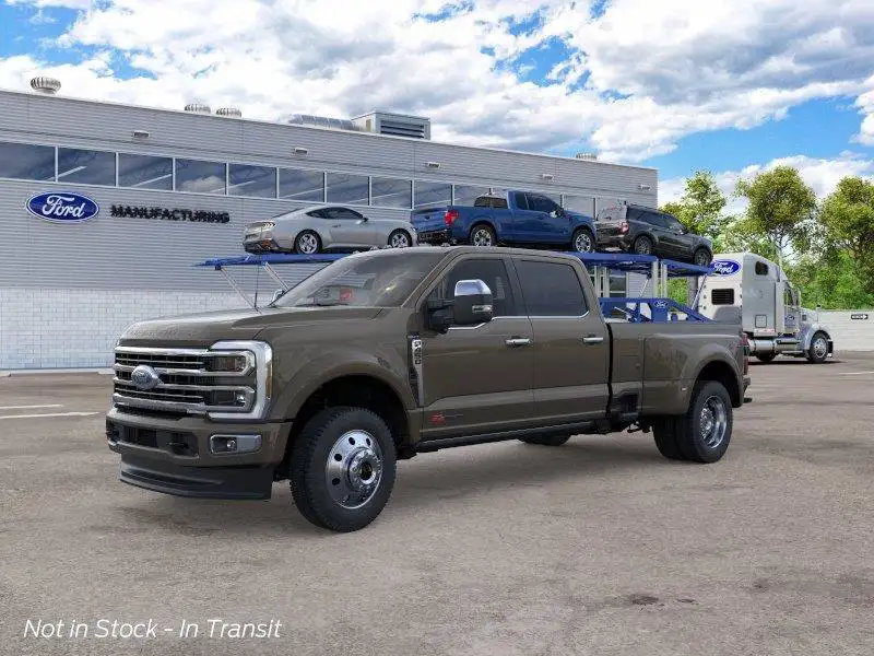 2026 Ford F-450 Platinum 4WD Crew Cab DRW 8' Box's photo
