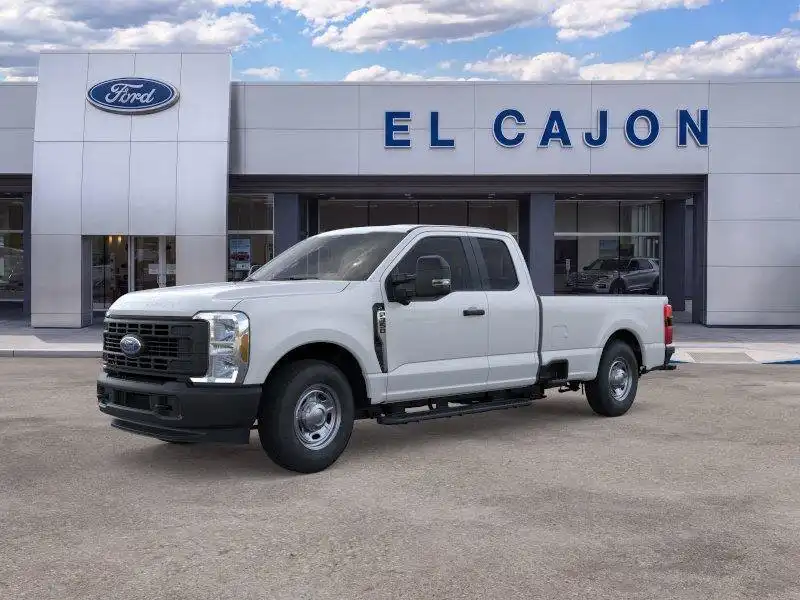 2026 Ford F-350 XL SuperCab 8' Box SRW's photo