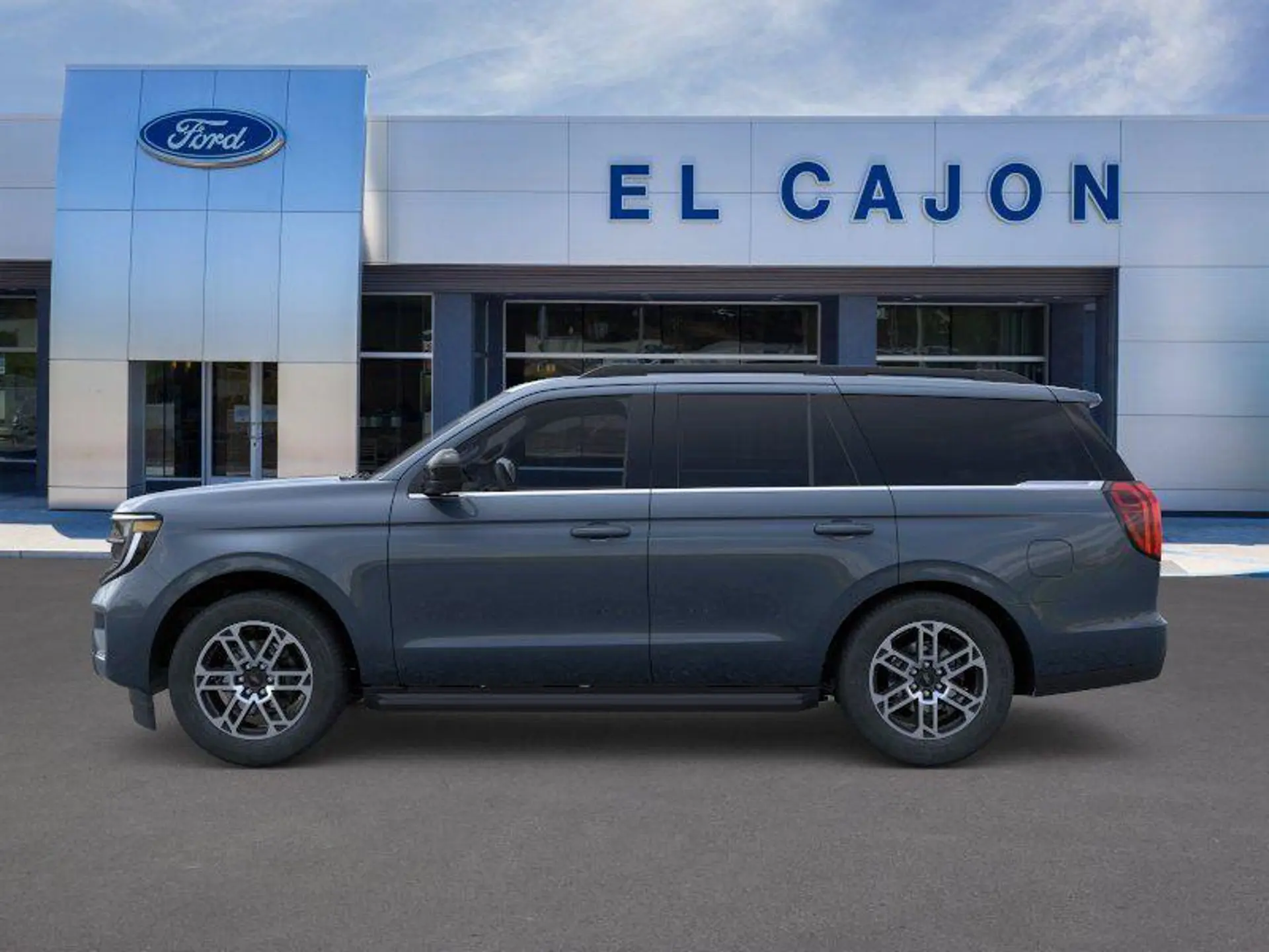 2026 Ford Expedition Active photo 3