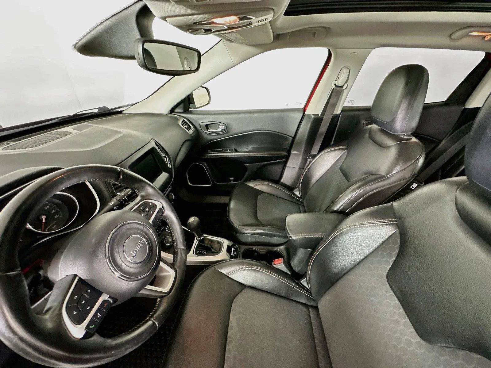 2019 Jeep Compass Latitude 4WD photo 5