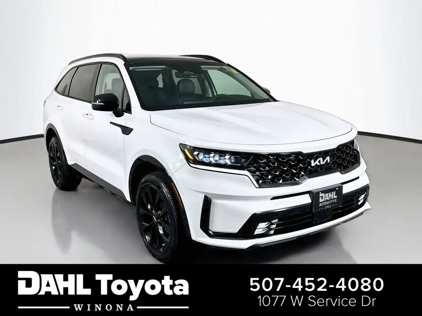 2023 Kia Sorento SX's photo