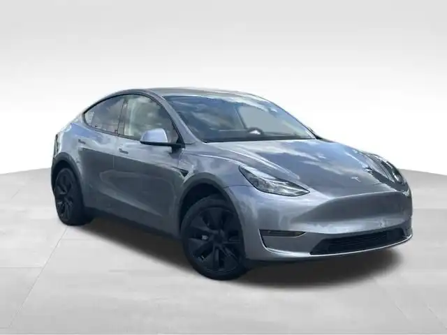 2024 Tesla Model Y Long Range Rear Wheel Drive's photo