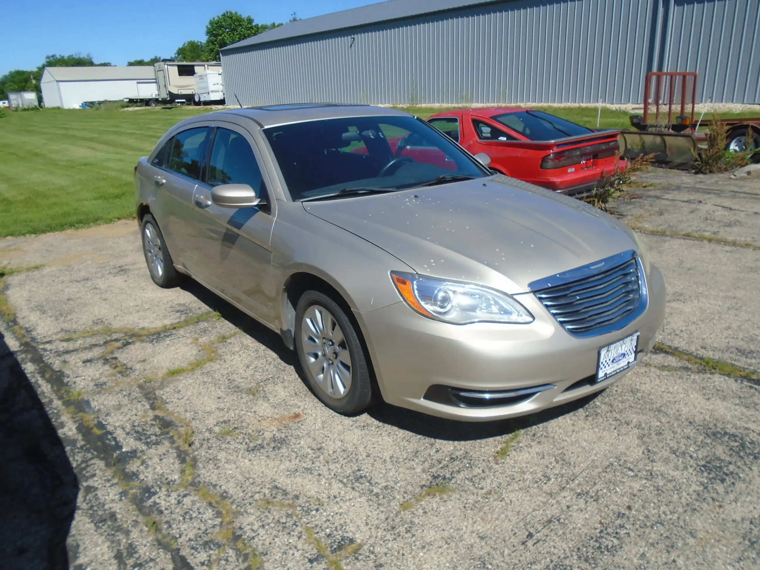 2014 Chrysler 200 LX's photo