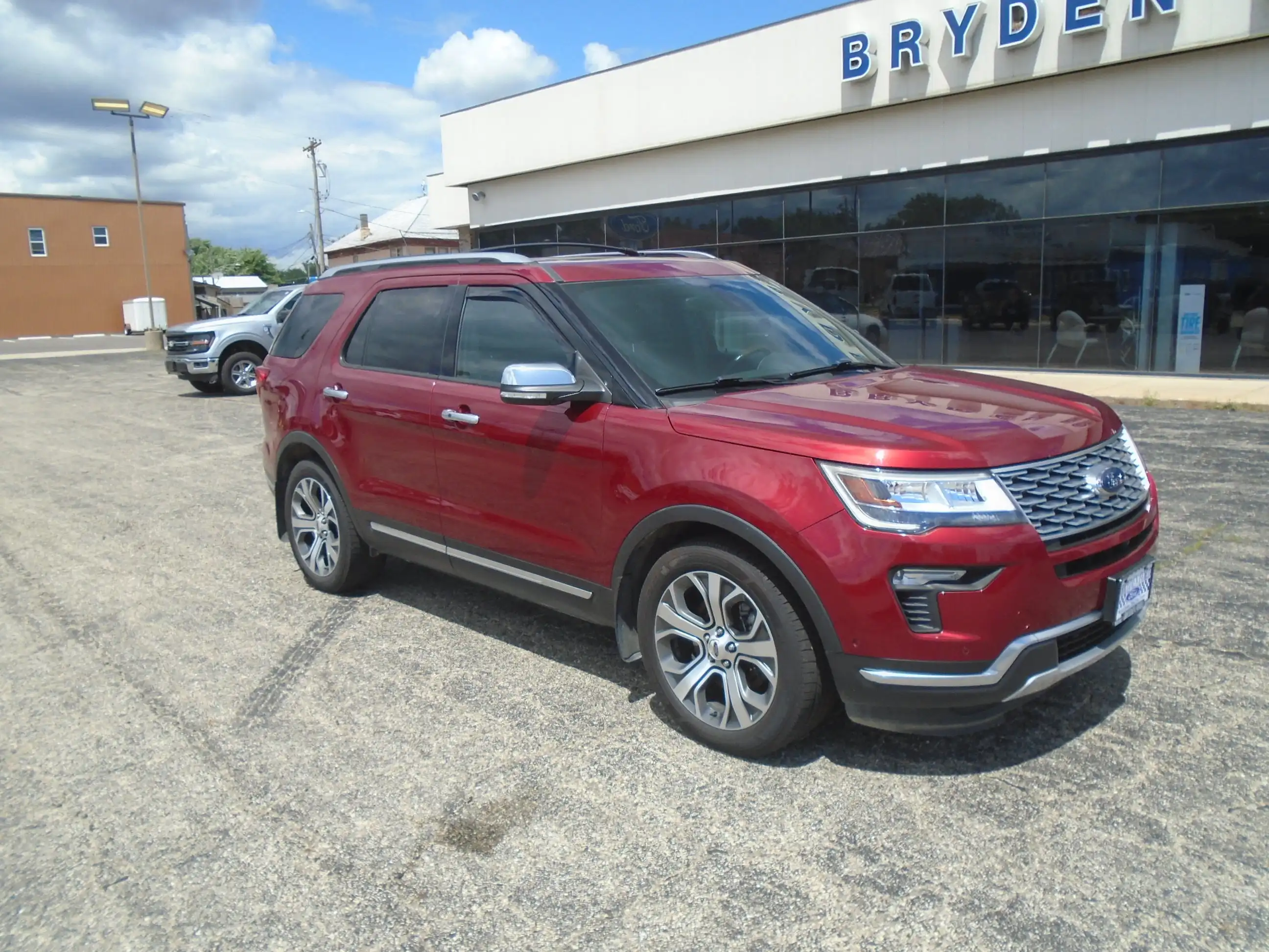 2018 Ford Explorer Platinum 4WD's photo