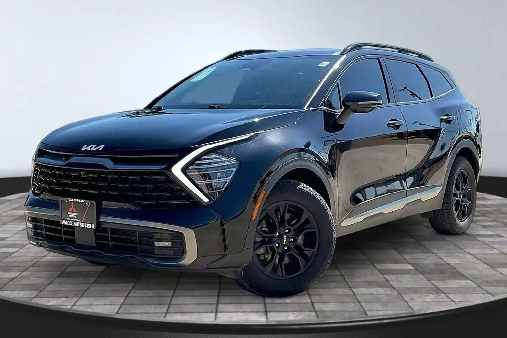 2023 Kia Sportage EX AT's photo