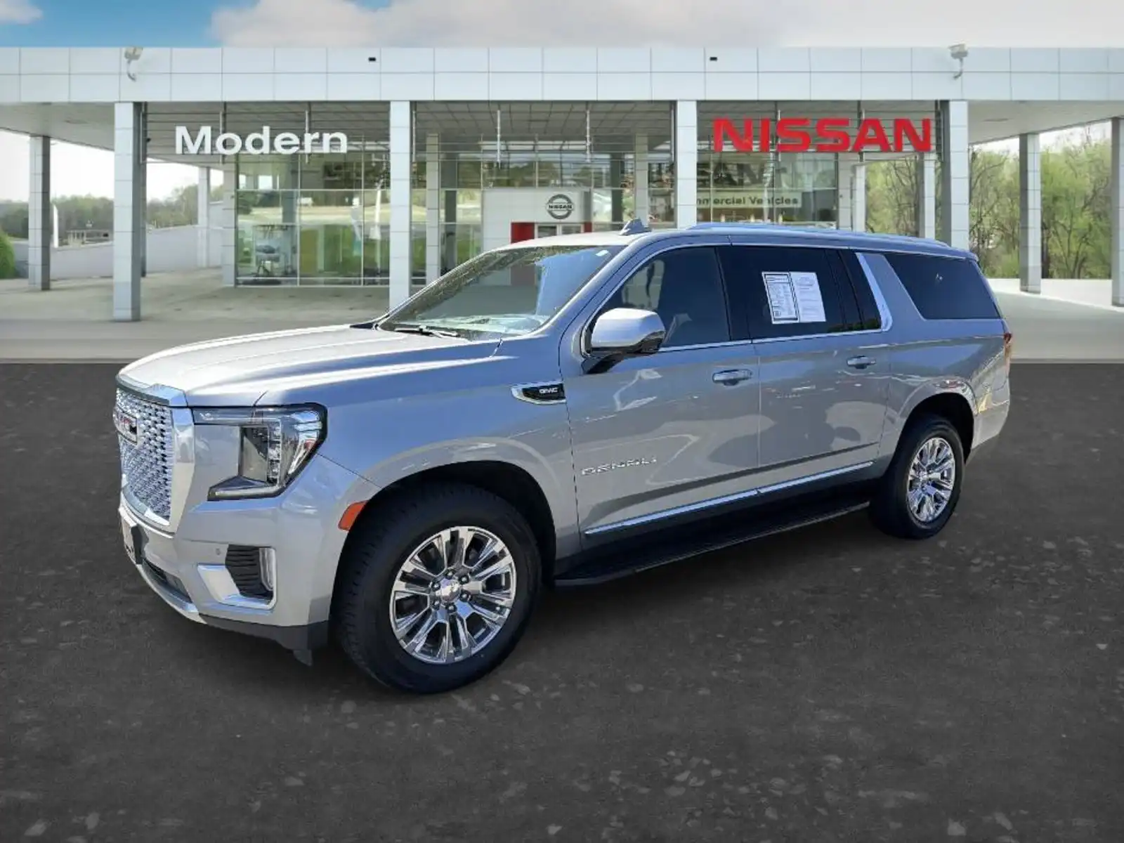 2024 GMC Yukon Denali AWD's photo