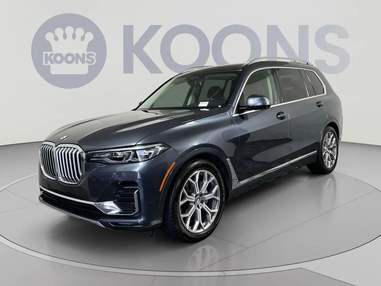 2021 BMW X7 xDrive40i's photo