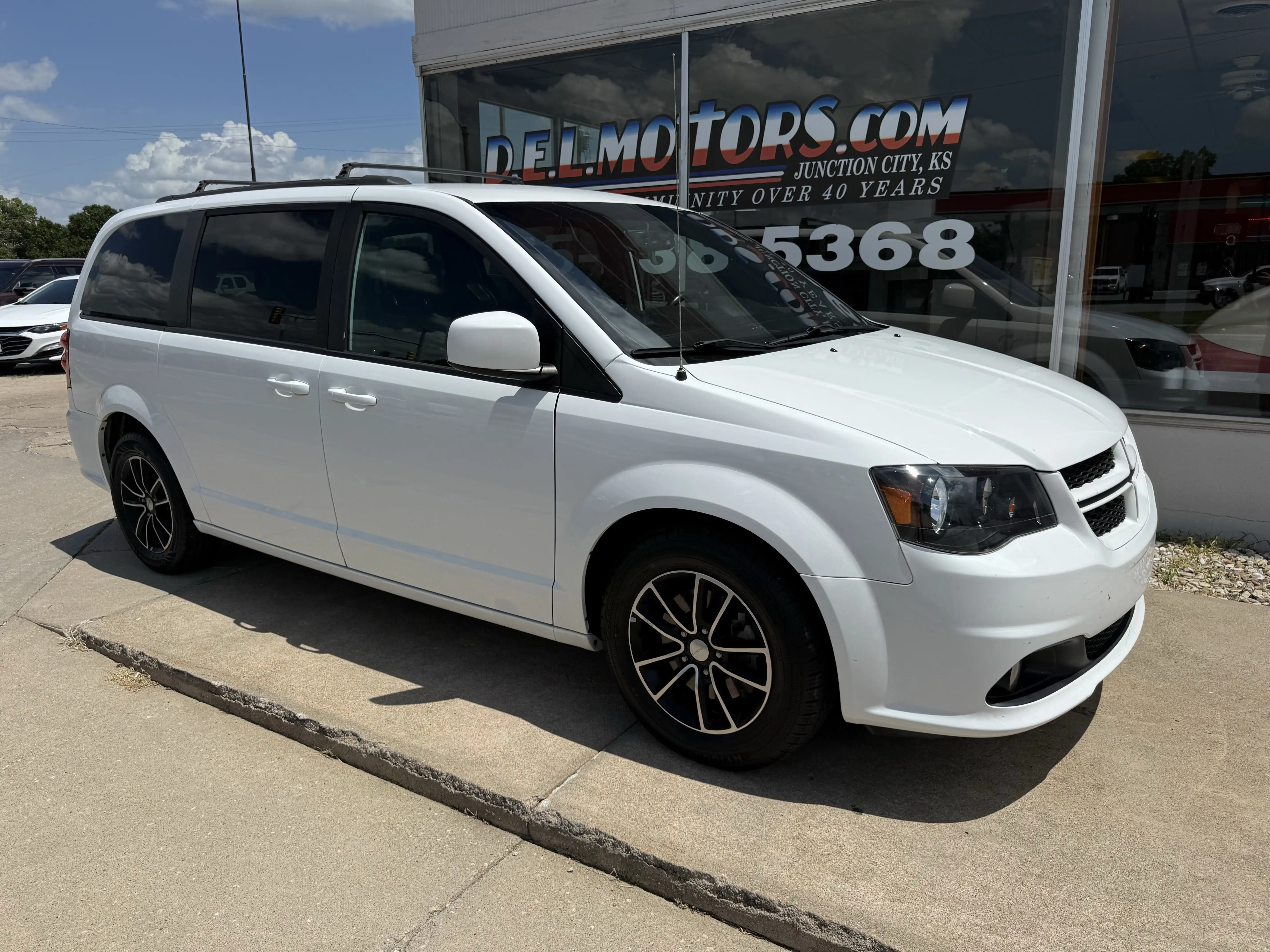 2018 Dodge Grand Caravan GT's photo