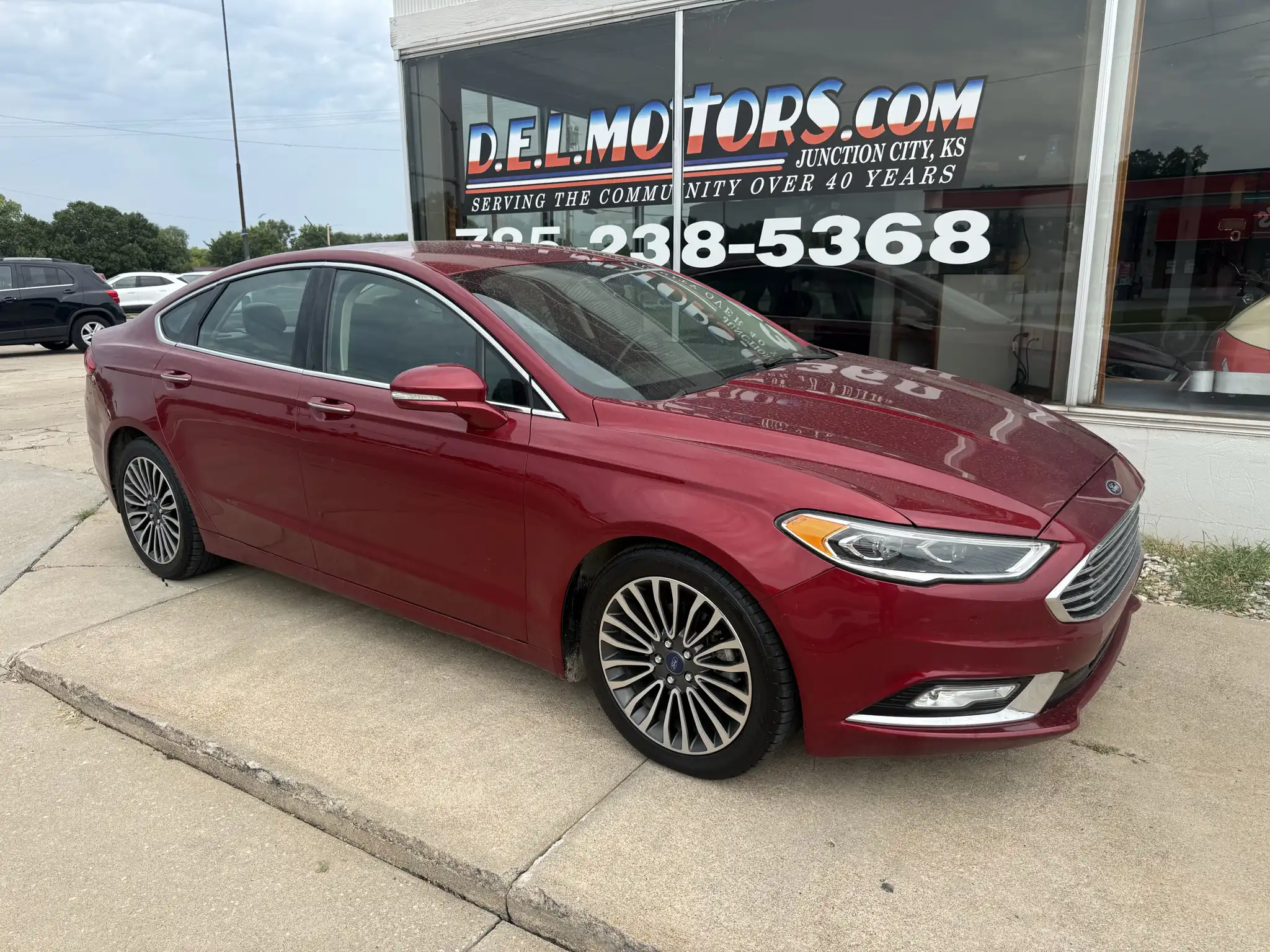 2017 Ford Fusion SE FWD's photo