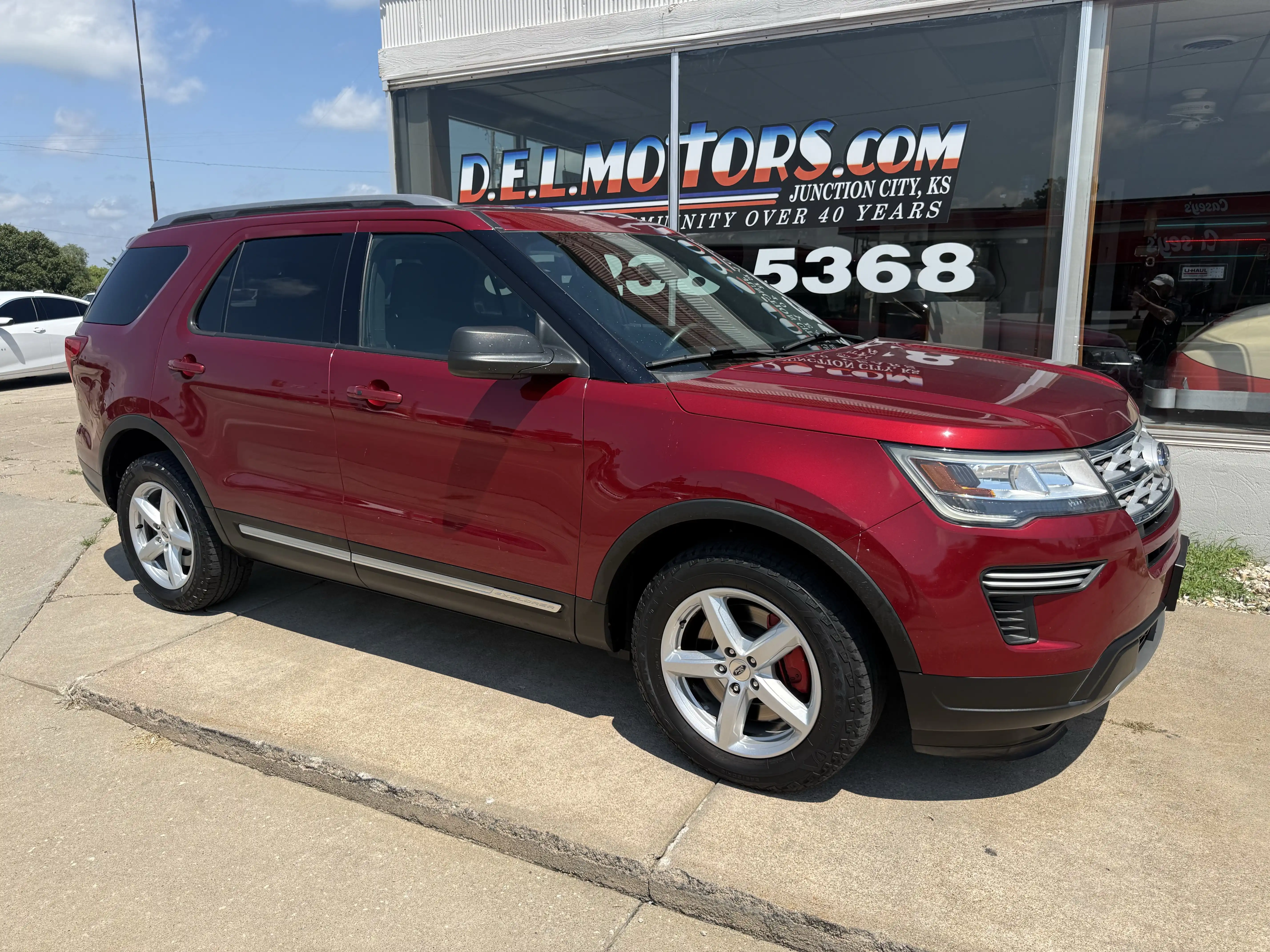 2019 Ford Explorer XLT FWD's photo