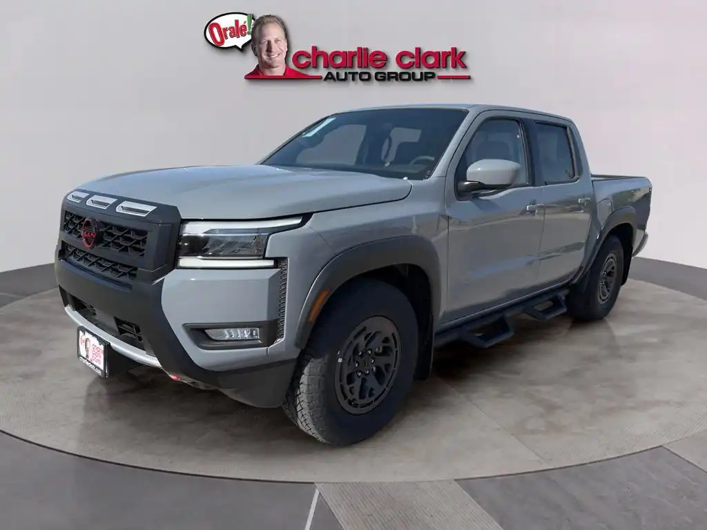 2025 Nissan Frontier PRO-X Crew Cab 4X2's photo