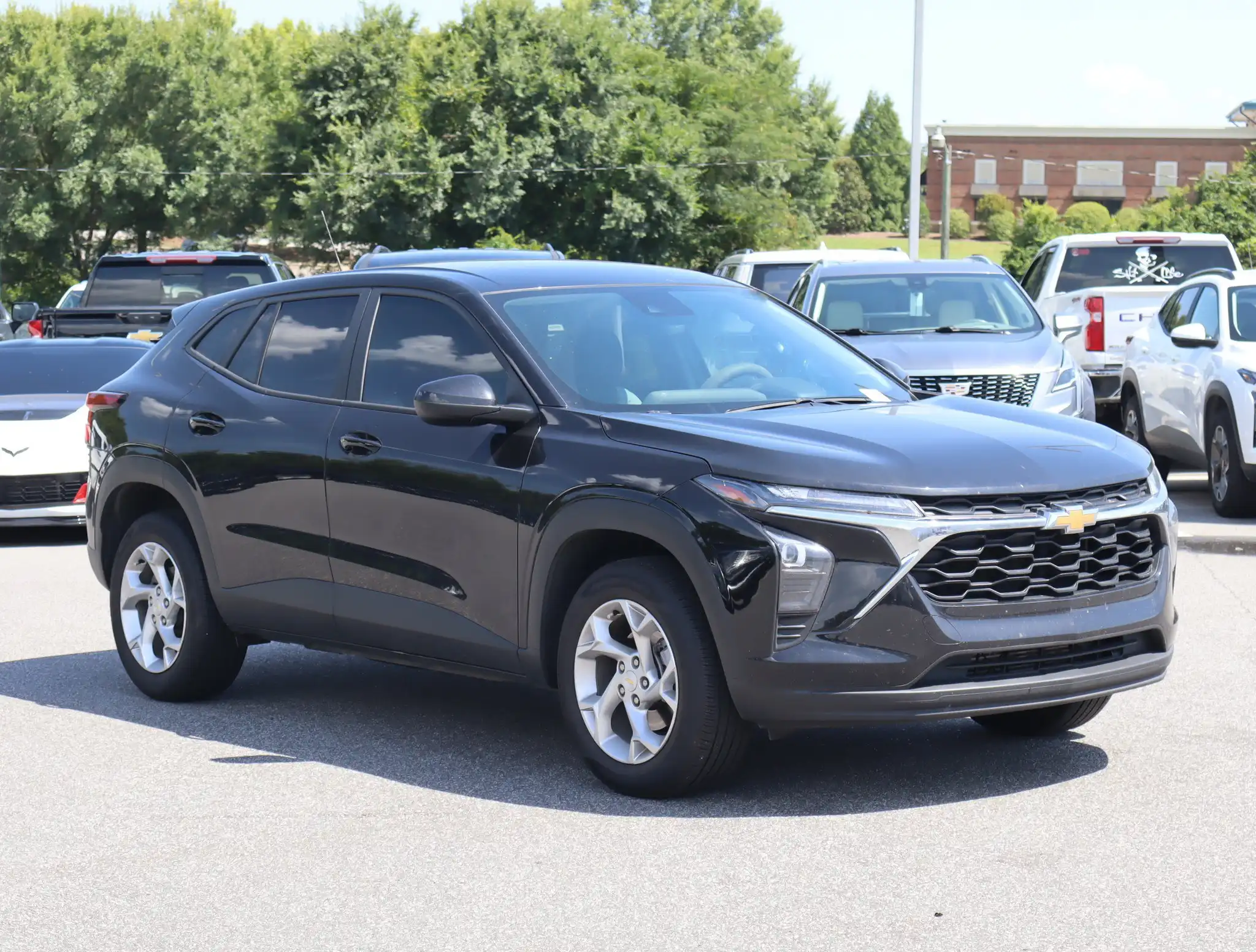 2025 Chevrolet Trax LS's photo