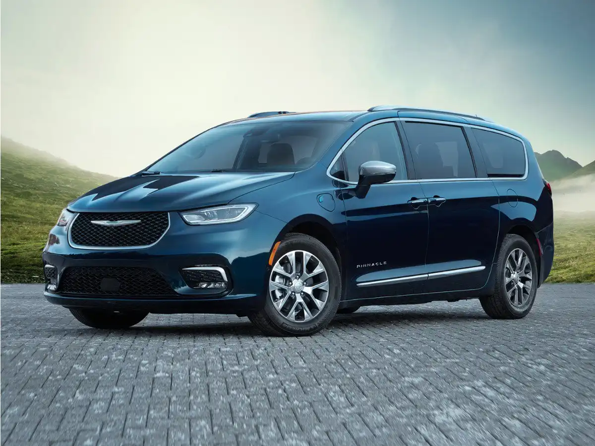 2022 Chrysler Pacifica Hybrid Limited Hybrid's photo
