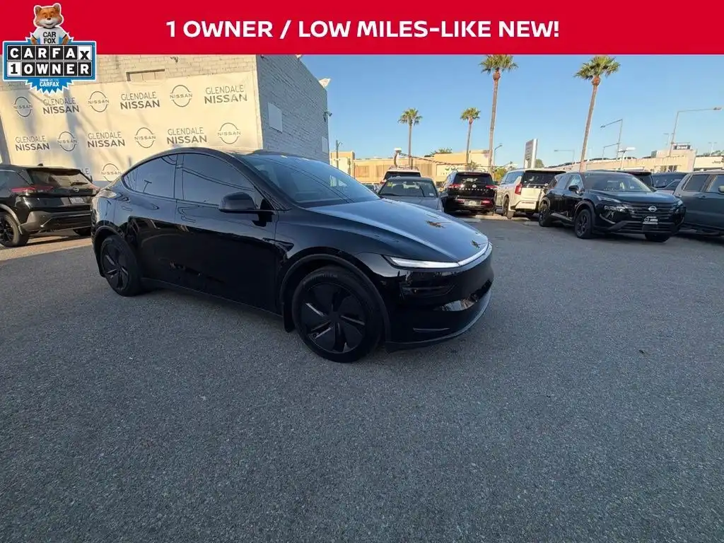 2026 Tesla Model Y Premium Rear Wheel Drive's photo