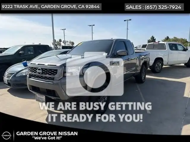 2025 Nissan Frontier SV King Cab 4X2's photo