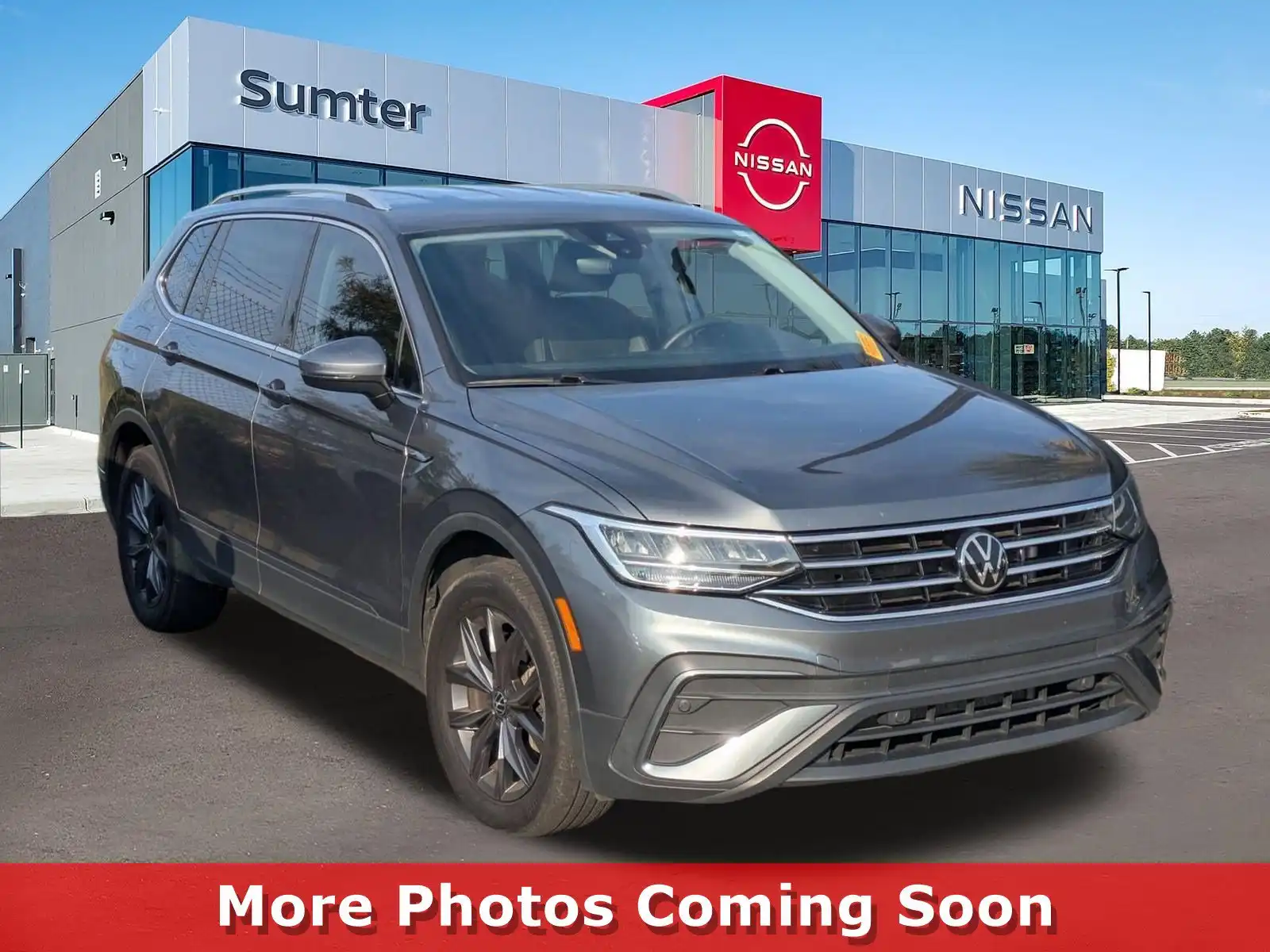 2023 Volkswagen Tiguan 2.0T SE's photo