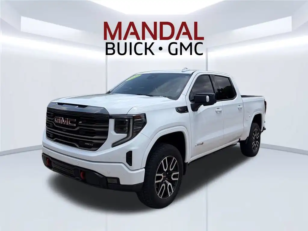 2022 GMC Sierra 4WD Crew Cab Short Box AT4's photo