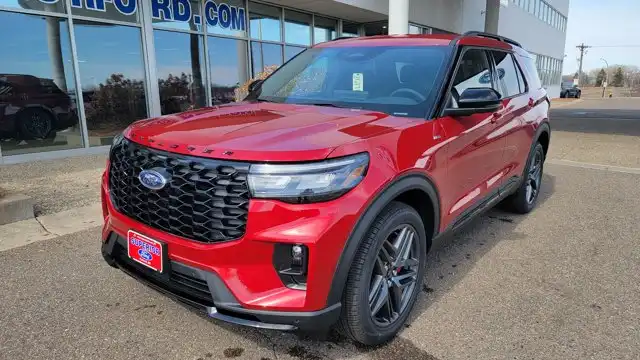 2026 Ford Explorer ST-LINE 4WD's photo