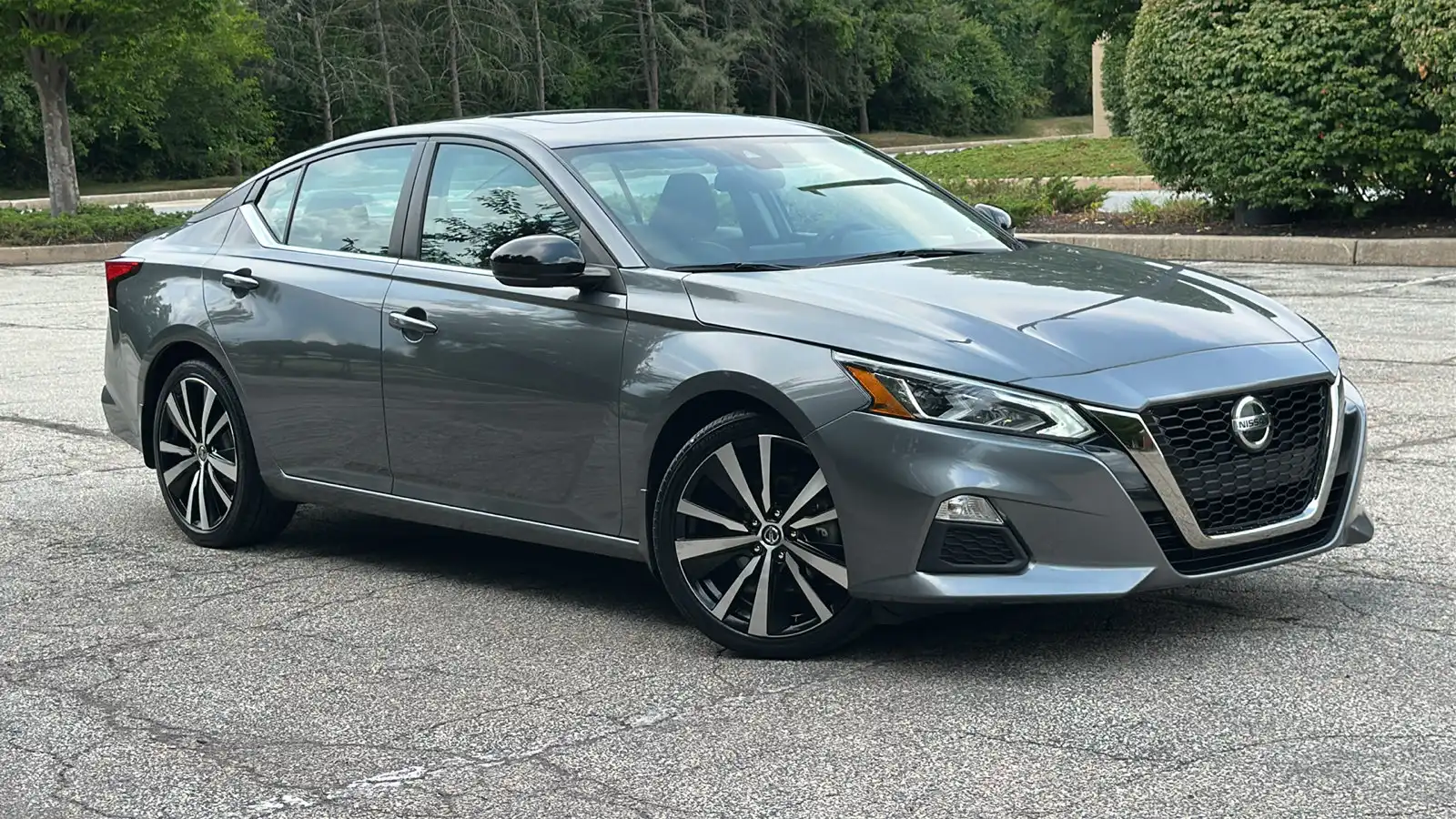 2021 Nissan Altima 2.5 SR's photo