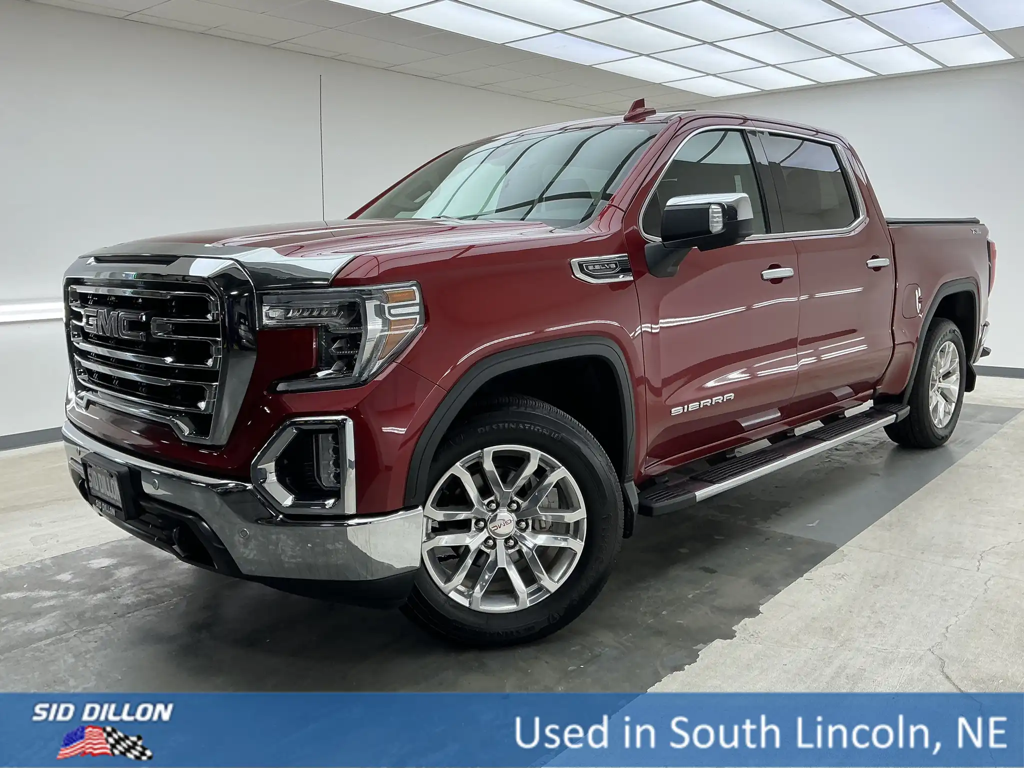 2019 GMC Sierra SLT 4WD Crew Cab Short Box's photo