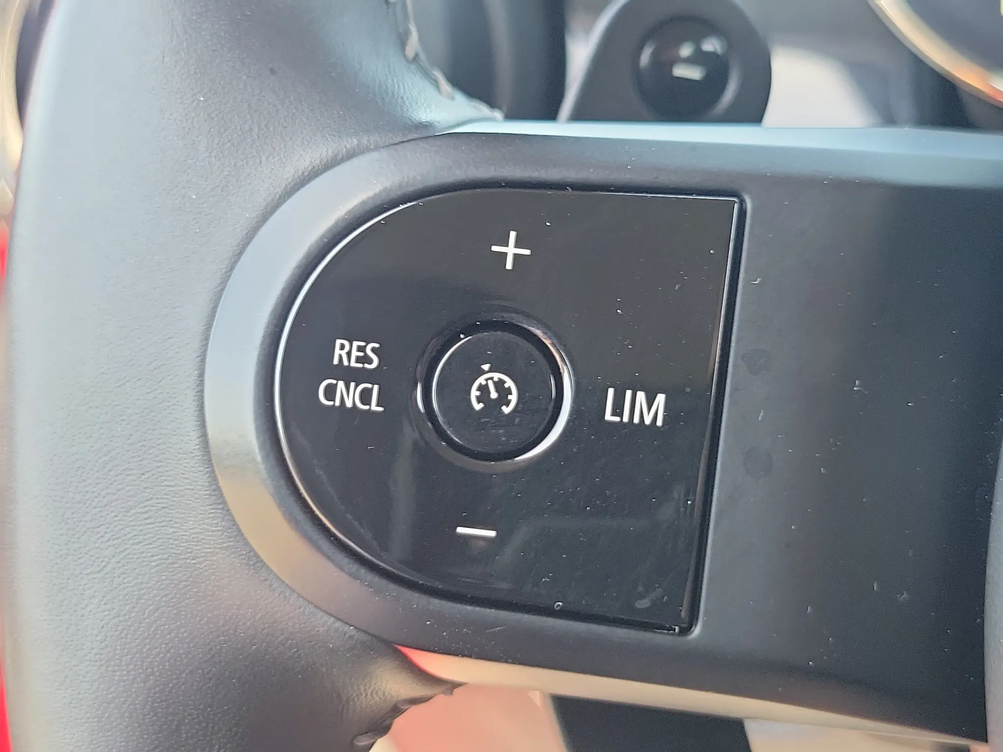 2024 MINI Hardtop Cooper S photo 5