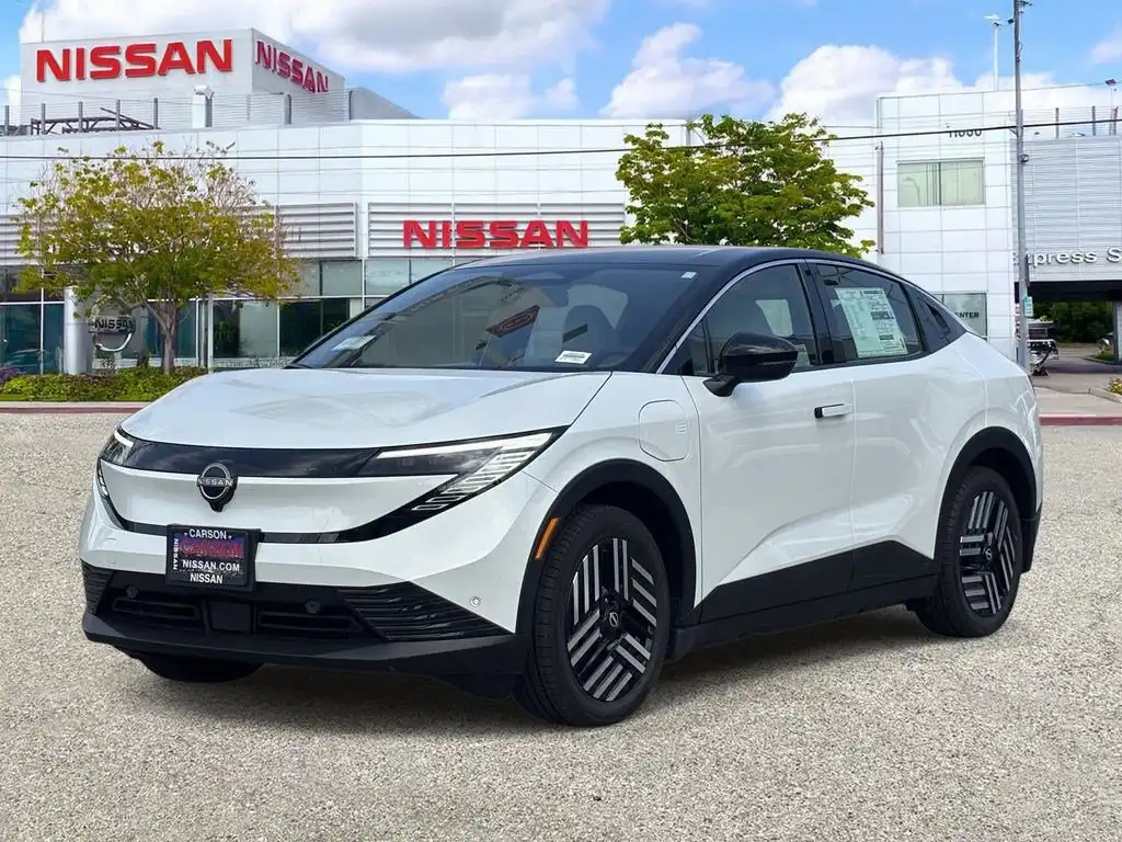 2026 Nissan Leaf SV Plus's photo