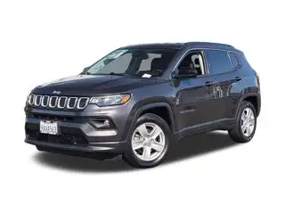 2022 Jeep Compass Latitude's photo