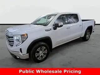 2025 GMC Sierra 4WD Crew Cab Short Box SLT's photo