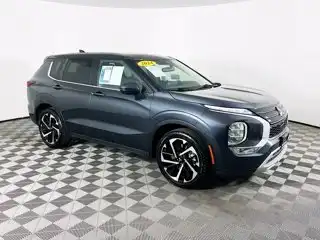 2024 Mitsubishi Outlander SE S-AWC's photo