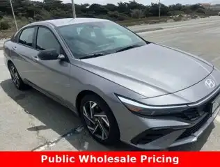 2025 Hyundai Elantra 2.0 SEL Sport IVT's photo
